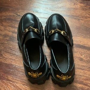 Bee Embroidered Faux Leather Platform Loafers